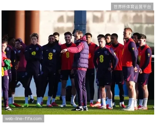 图赫尔率英格兰队抵达美国备战，球队需克服高温天气带来的体能挑战
